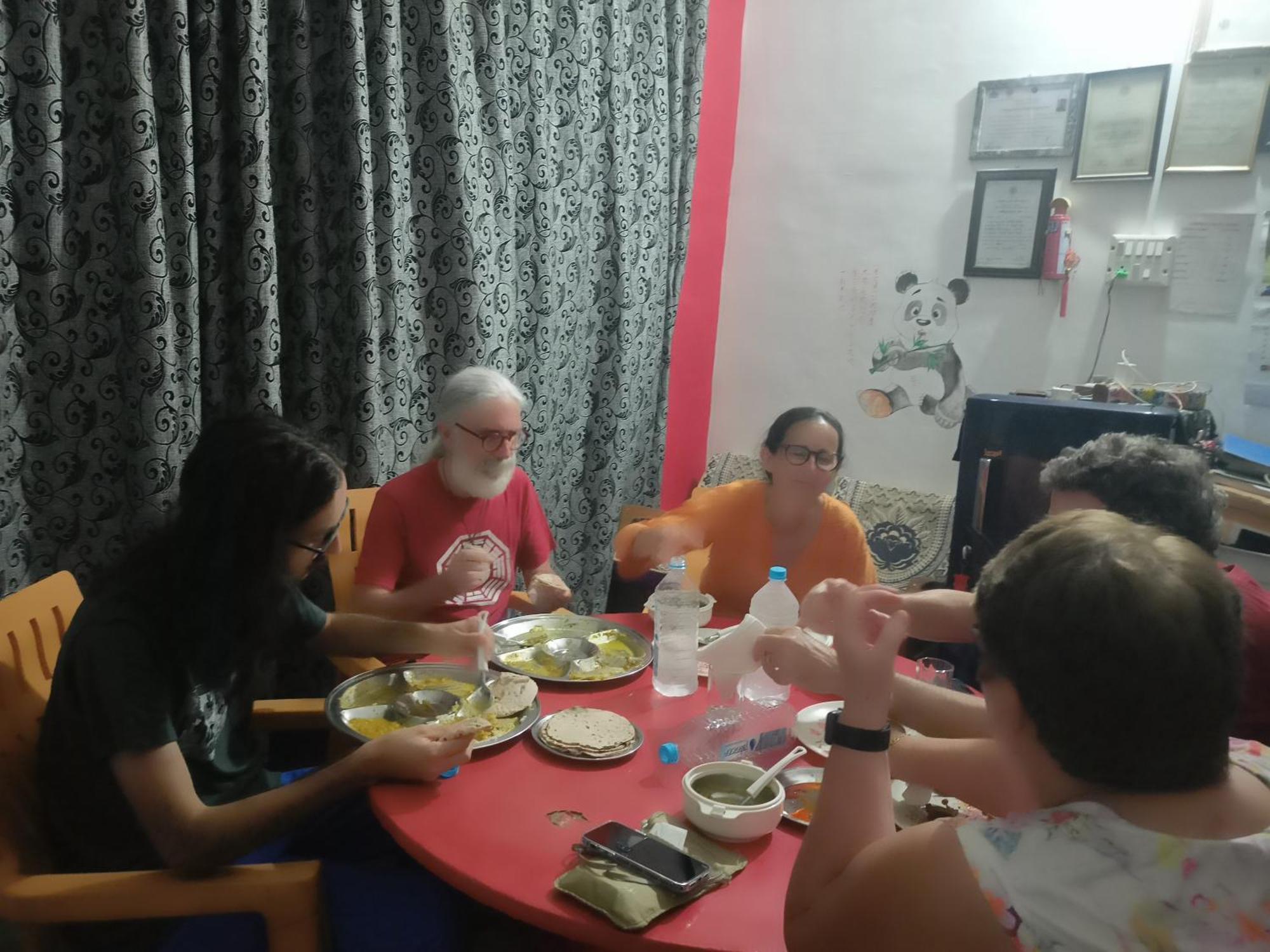 Holiday Home Stay 카주라호 외부 사진