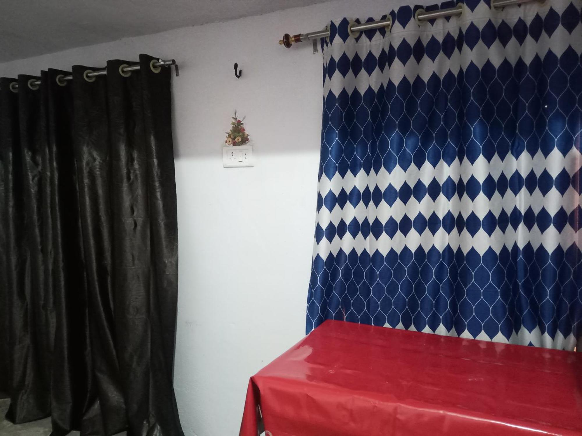 Holiday Home Stay 카주라호 외부 사진